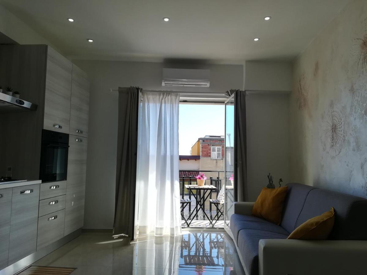 Sikelia Home Giardini Naxos Exteriör bild
