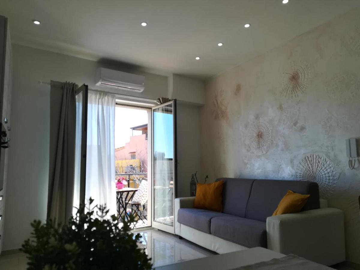 Sikelia Home Giardini Naxos Exteriör bild
